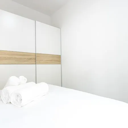 Apartman Milenial Immo Vt1-2 Dali Museum And Rambla